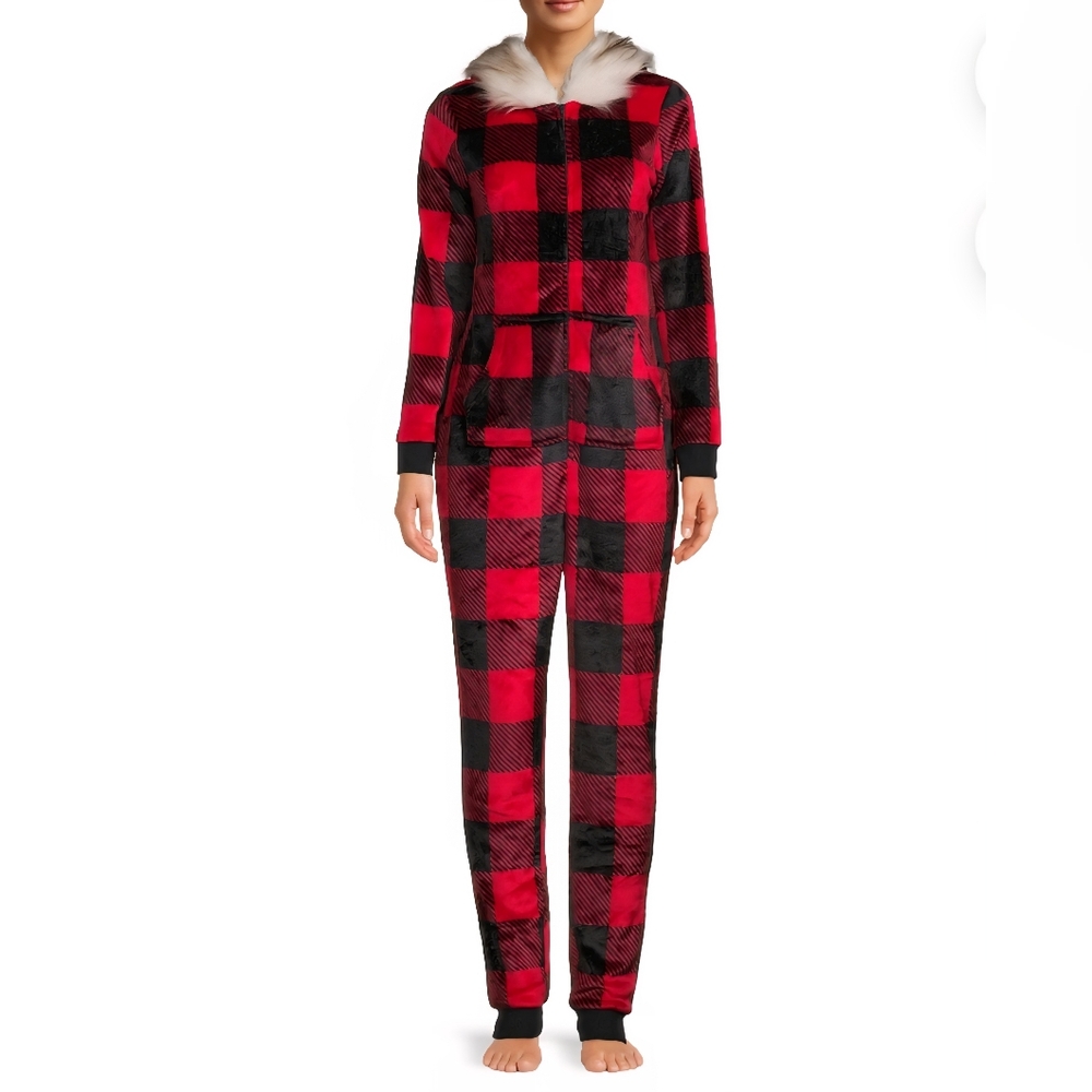 Secret Treasures Footless Onesie Pajamas In Red/Black Plaid Womens Size XS